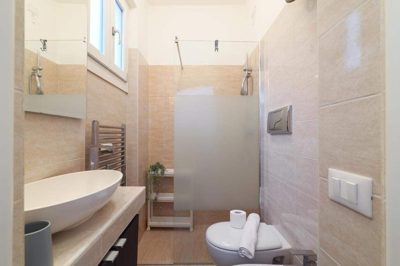 Appartement Primopiano - Copernico 10 à Milan Extérieur photo