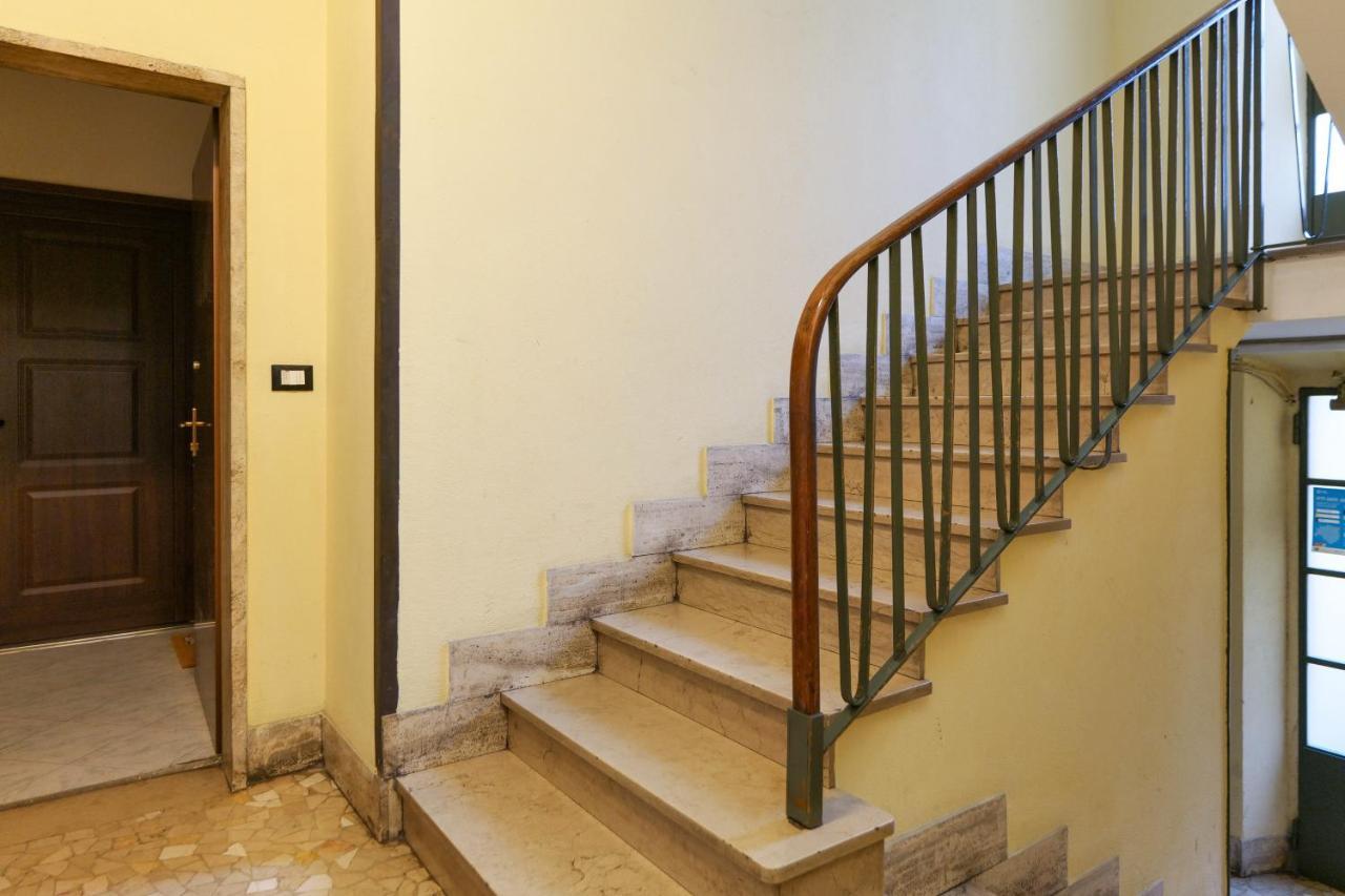 Appartement Primopiano - Copernico 10 à Milan Extérieur photo