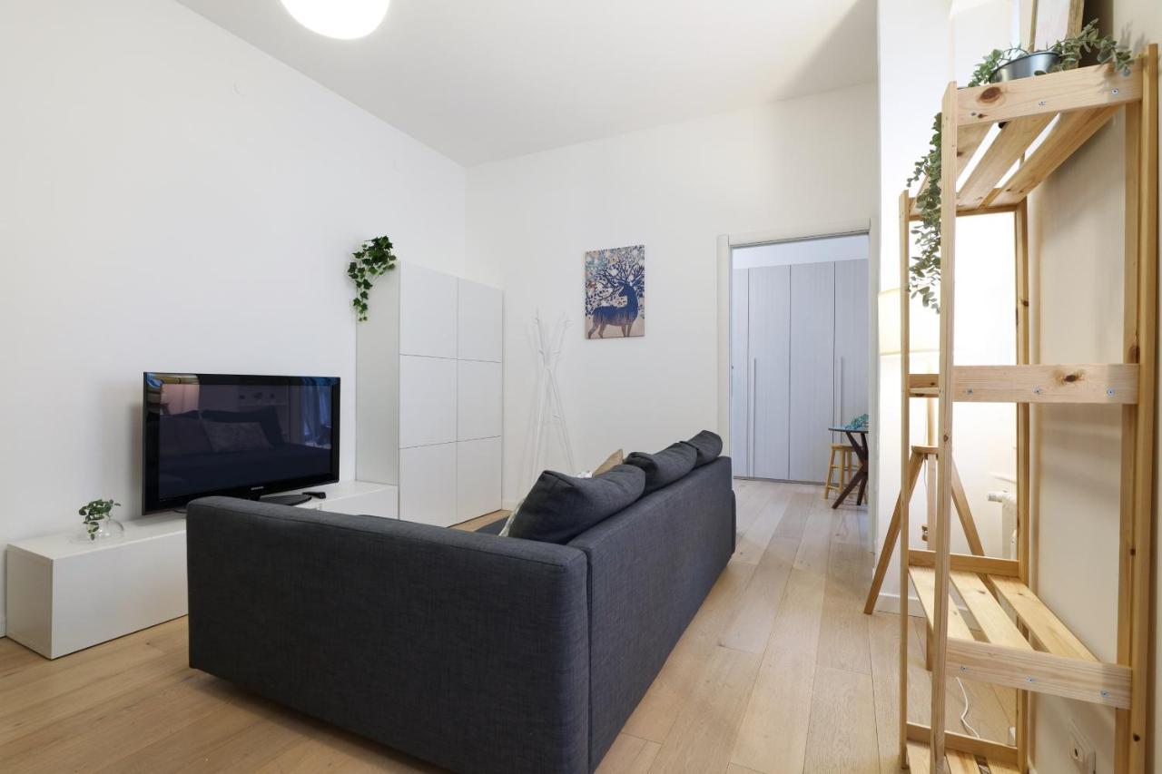 Appartement Primopiano - Copernico 10 à Milan Extérieur photo